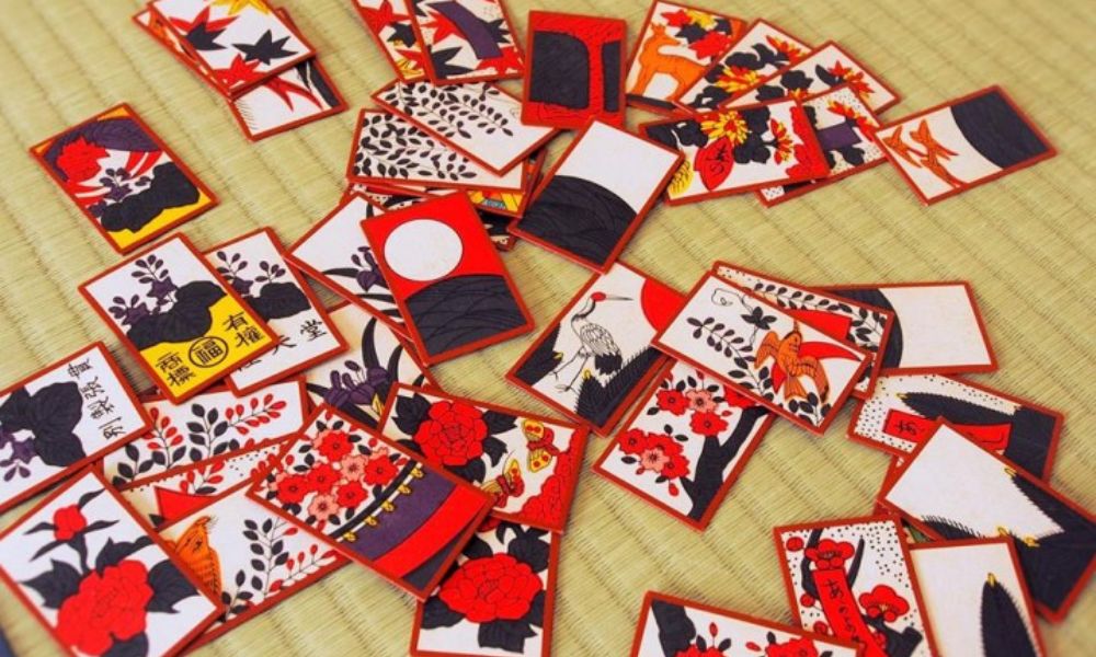 Hướng dẫn chơi game đánh bài Hanafuda Nhật Bản