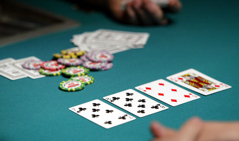 Cách Chơi Poker Omaha Và Những Luật Chơi Cơ Bản Của Poker Omaha